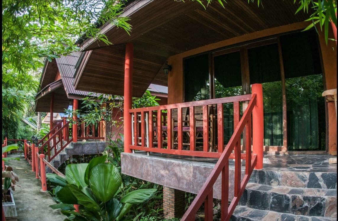 Отель Fish House Ко Чанг Экстерьер фото